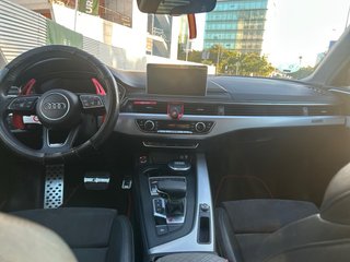Audi A4 2017
