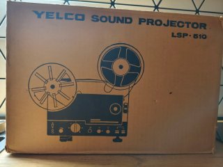 Proyector YELCO LSP-510, cámara súper 8 y foco