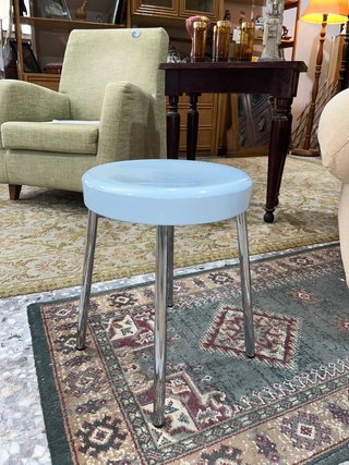 TABURETE CARRARA Y MATTA