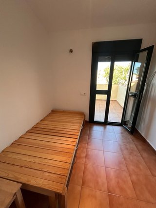 Cama extensible de madera