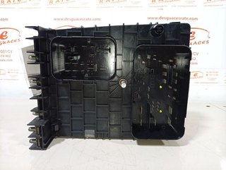 CAJA RELES / FUSIBLES VOLKSWAGEN GOLF V BERLINA (1K1) Conceptline (E)