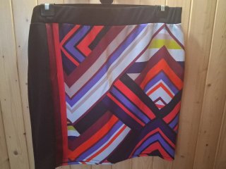 Falda Corta Estampada Geométrica