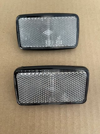 2 Catadióptricos Cuadrados Reflectantes