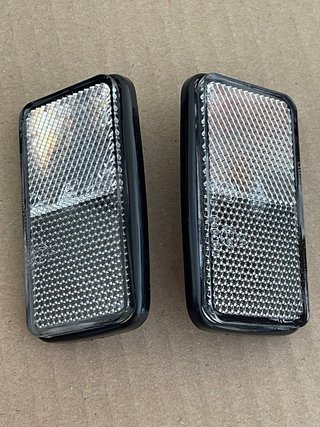 2 Catadióptricos Cuadrados Reflectantes