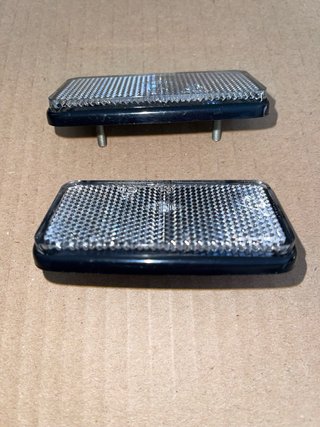 2 Catadióptricos Cuadrados Reflectantes