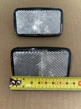 2 Catadióptricos Cuadrados Reflectantes