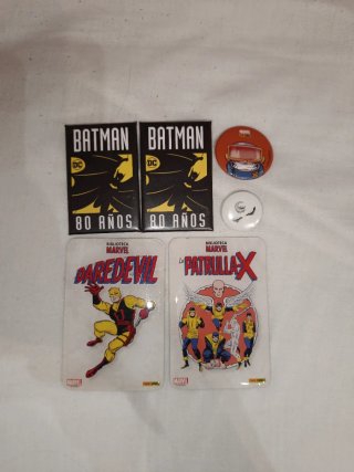 Lote Pins e Imanes Superhéroes Marvel y DC