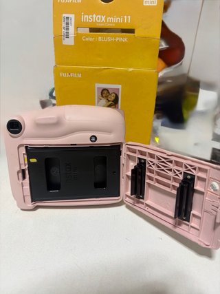 Cámara Fujifilm Instax Mini 11 Rosa