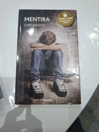 Mentira
