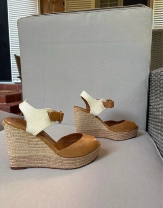 Sandalias cuña esparto piel y tela