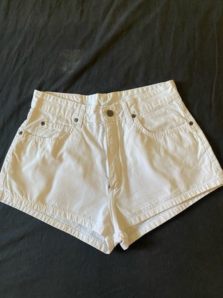 Shorts blancos Lee
