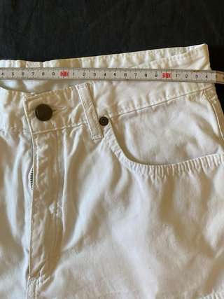 Shorts blancos Lee