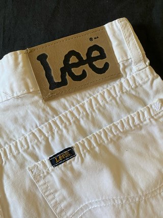 Shorts blancos Lee