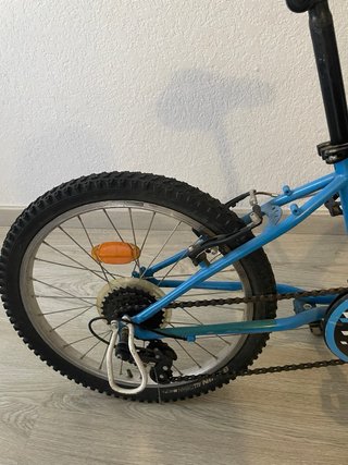 Bicicleta infantil B'TWINX azul