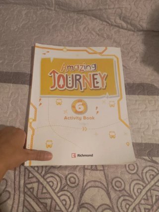Libros de 6to de primaria, santillana y Richmond