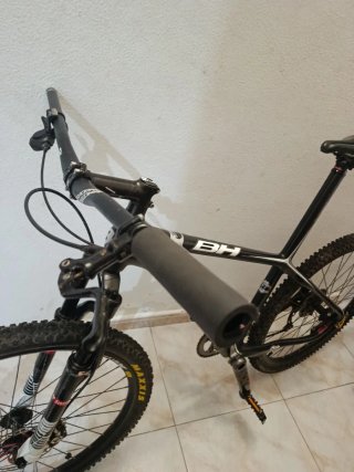 Bicicleta BH Ultimate 9.9