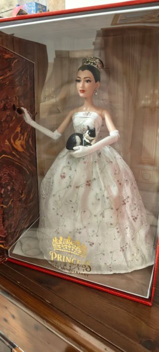 Bambola Principessa disn 25° Anniversario D23 Mia