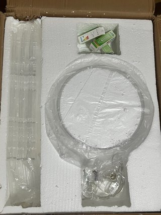 Lámpara de mesa acrílica transparente