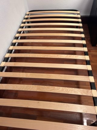 Somier de madera y metal y colchon