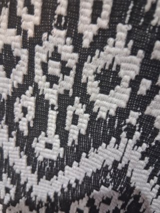 Falda con estampado geométrico
