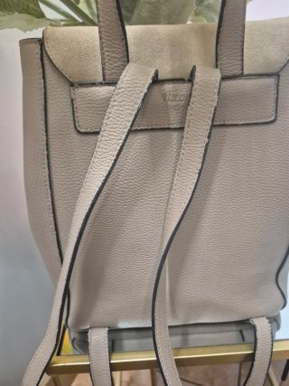 Mochila Bege