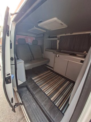 Volkswagen Transporter T5 2008