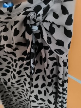 Falda Larga Estampada Marrón y Negra.