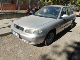 Daewoo Nubira 1999