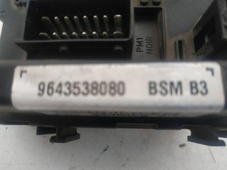 CAJA RELES / FUSIBLES CITROEN XSARA BERLINA 1.9 D SX
