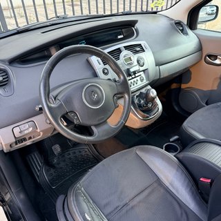 Renault Scenic 1.9 DCI + 2009 + 156.000 + ITV 27