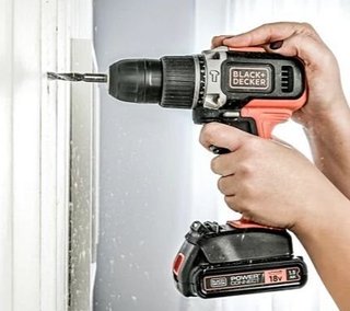 TALADRO PERCUTOR 18v BLACK + DECKER