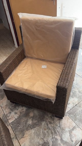 Mesa de centro de mimbre