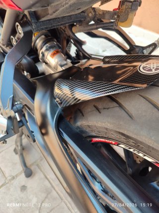 Yamaha Tracer 900 con maletas y extras