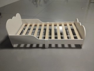 Cama infantil blanca