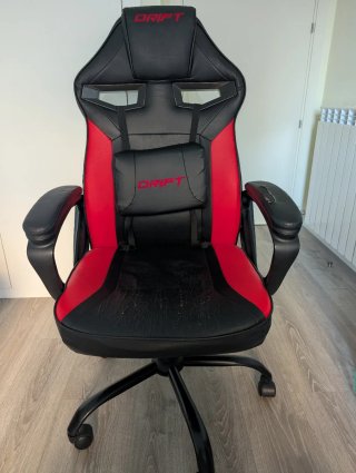 Silla Gaming Drift Negra y Roja (deteriorado)