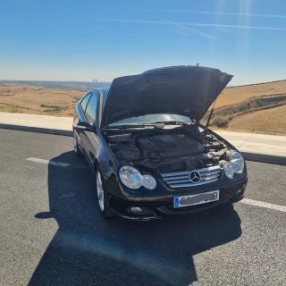Mercedes-Benz Clase C 2005