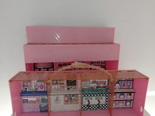 Estantería LOL Surprise Casa Muñecas