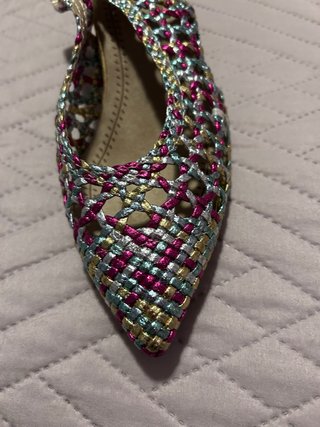 Zapatos con tacón cómodo tejidos oro, rosa y plata