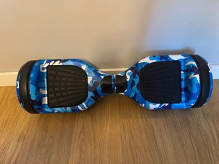 Hoverboard con Estampado de Camuflaje Azul
