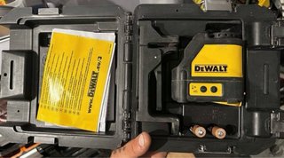 Láser DeWalt DW088K con maletín