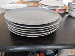 Platos de cocina grises de cerámica