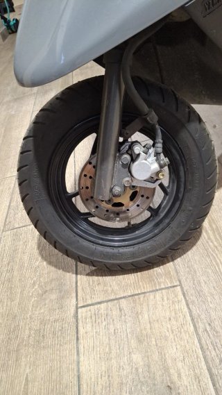 Yamaha Jog 90 Gris