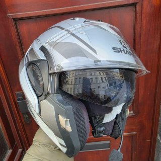 Casco Modular Shark con Intercomunicador