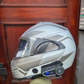 Casco Modular Shark con Intercomunicador