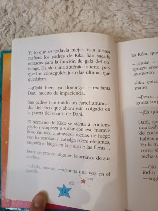 Kika Superbruja y la magia del circo