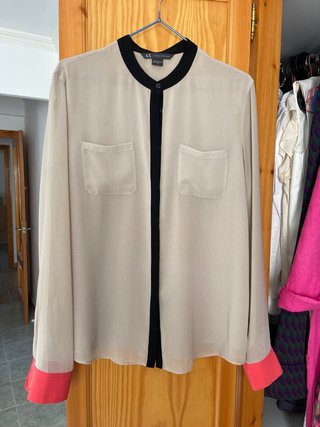 Camisa Armani Exchange gasa beige y coral