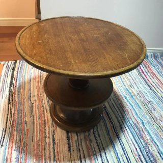 Mesa de Salón Redonda de Madera