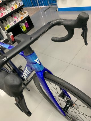 Giant Propel Advances SL Ultegra Di2 Zipp 303