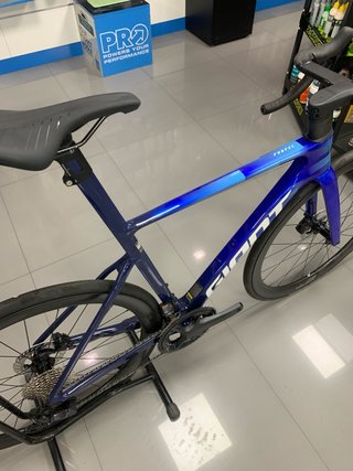 Giant Propel Advances SL Ultegra Di2 Zipp 303