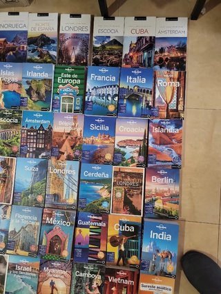 guias lonely planet a 15 euros unidad